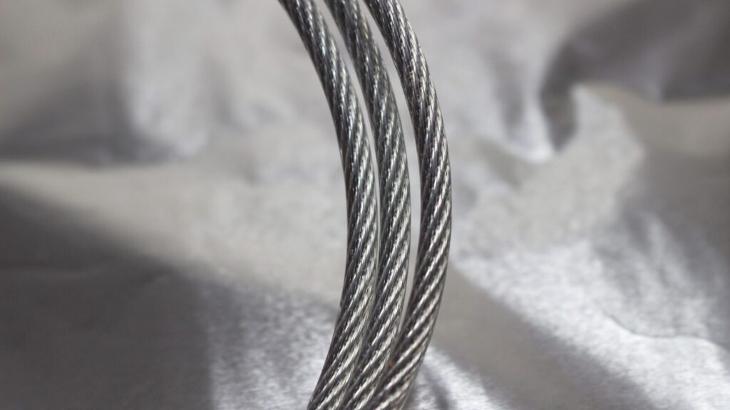 2mm玉掛けロープの正しい選び方と安全基準｜長さ・荷重・点検も解説のアイキャッチ画像です。